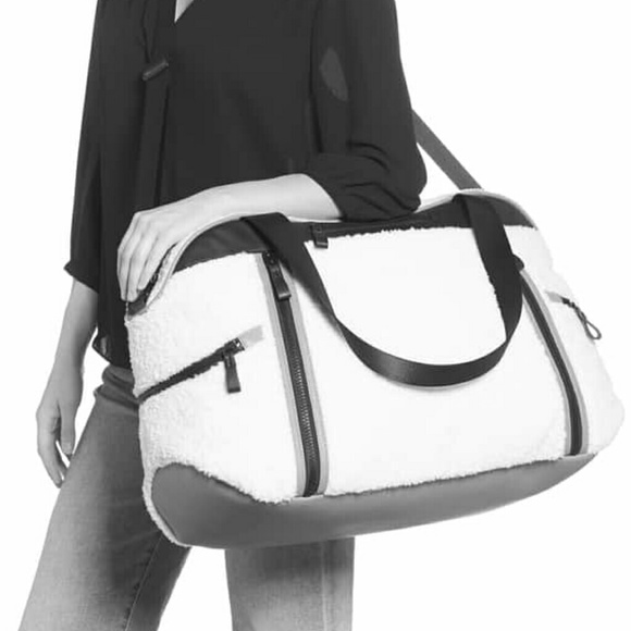 FAUX SHEARLING WEEKENDER TRAVEL BAG Sz XL - Picture 6 of 7